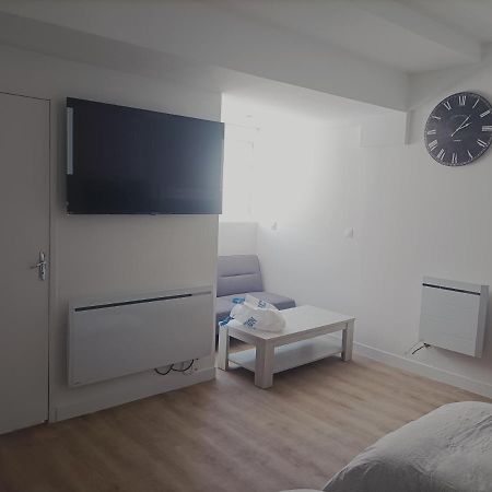 7 Minutes De L'Aeroport Cdg 5 Bed & Breakfast Thieux  Exterior photo