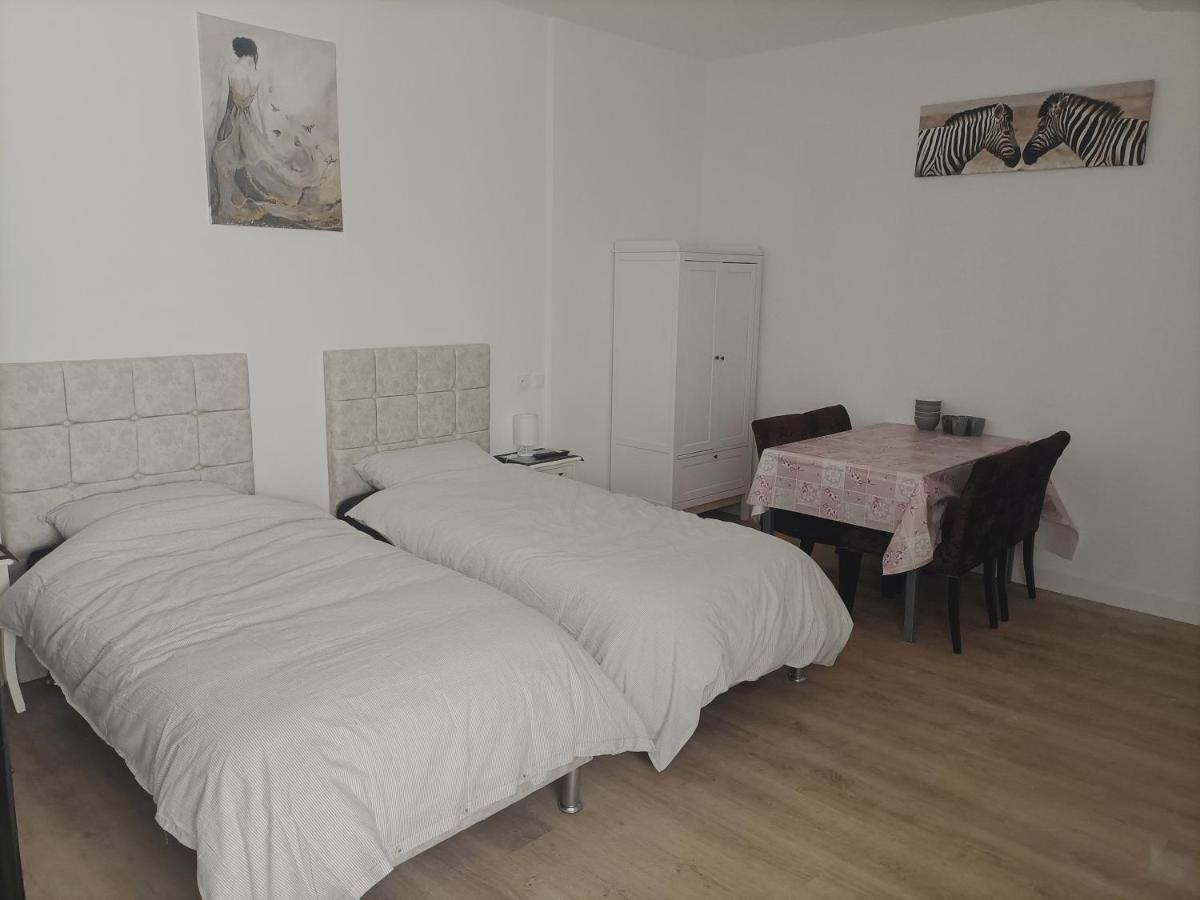 7 Minutes De L'Aeroport Cdg 5 Bed & Breakfast Thieux  Exterior photo