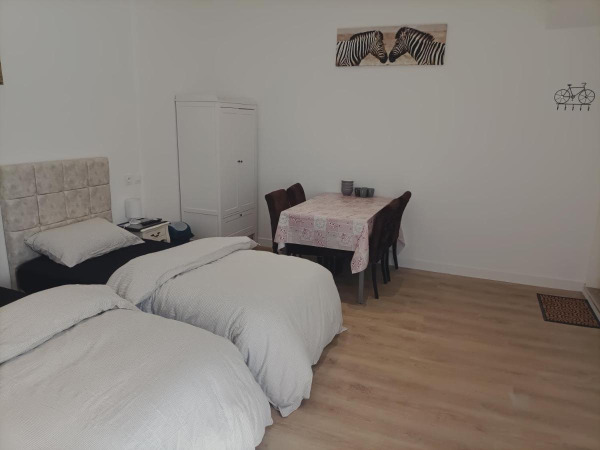 7 Minutes De L'Aeroport Cdg 5 Bed & Breakfast Thieux  Exterior photo